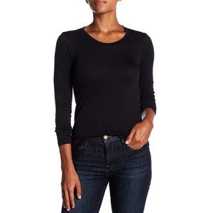 Ann Taylor • Black Long Sleeve Scoop Neck T-Shirt